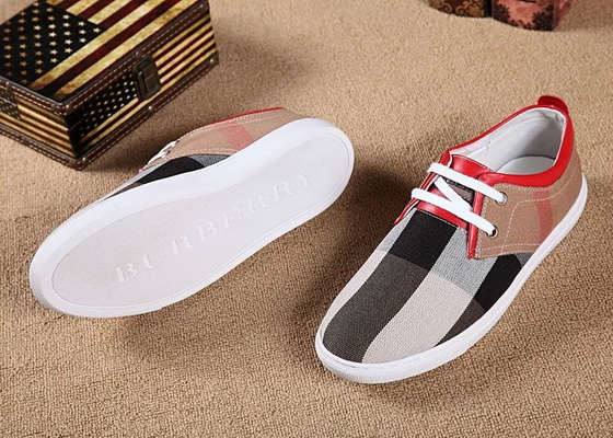 Burberry Fashion Men Sneakers--065